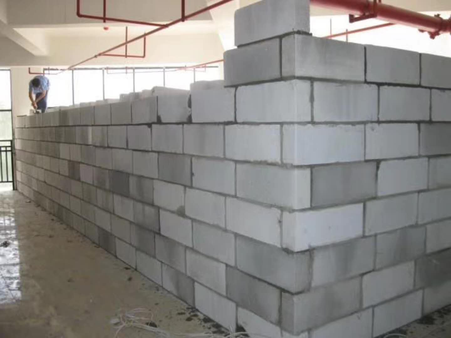 安宁蒸压加气混凝土砌块承重墙静力和抗震性能的研究